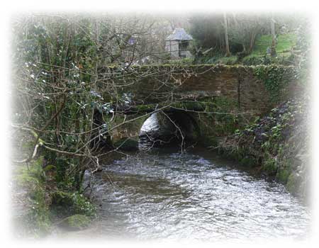 Bridge over River Menalhyl in St Mawgan